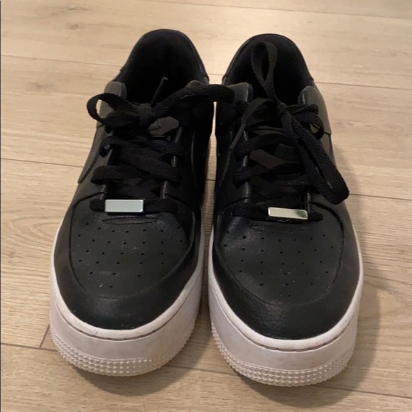 Nike AF-1 - Picture 1 of 3